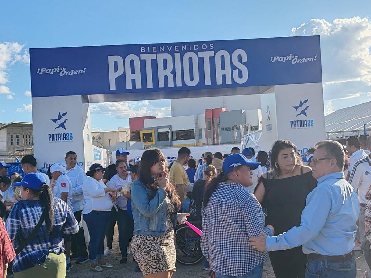 “Con ellos me muero hasta el final. Aquí no hay doble cara”: Nasry Asfura en cierre de campaña