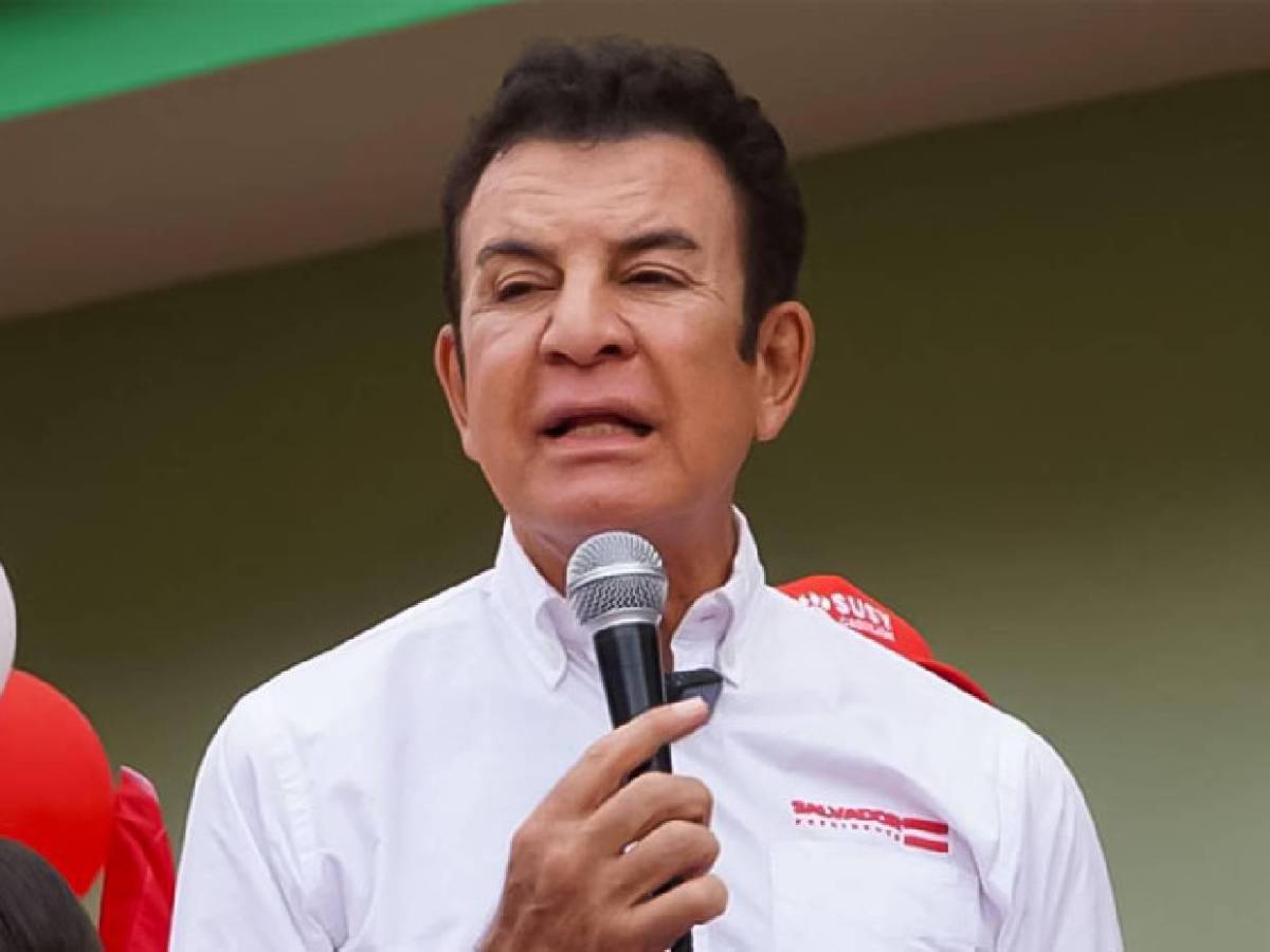Salvador Nasralla culpa a espíritus malignos de no haber narrado el Honduras vs Surinam