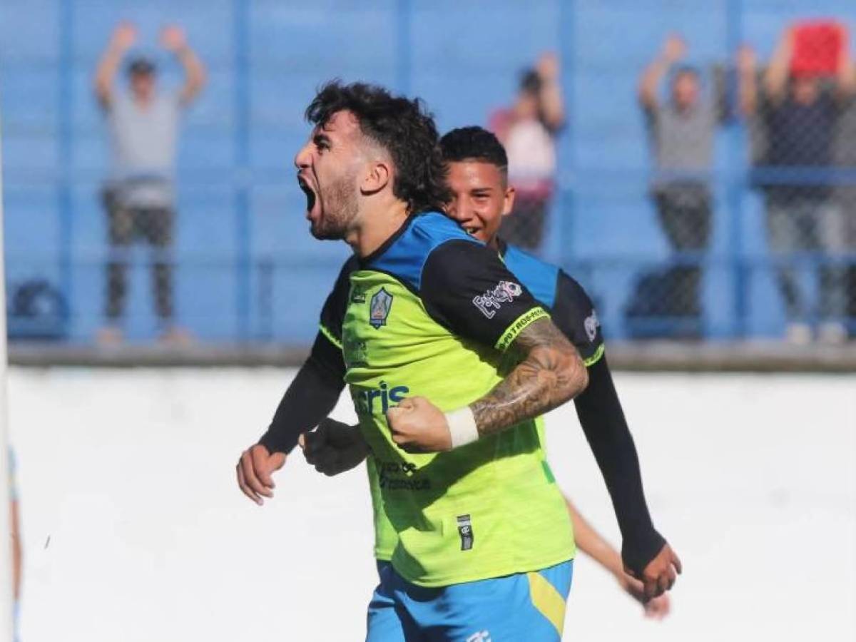 De estrella en Motagua, a no tener minutos en Argentina: El calvario que vive Agustín Auzmendi