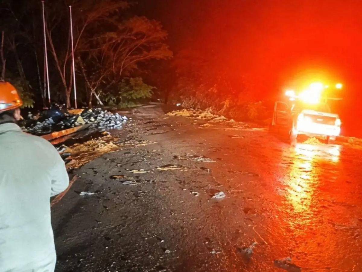 Quedaron atrapados entre los amasijos: Aron y Jasiel, las víctimas del accidente de rastra en Olancho