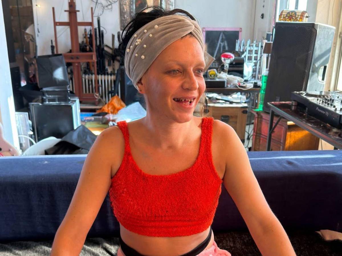 Hija trans de Camilo Sesto ingresa grave a hospital: esto se sabe