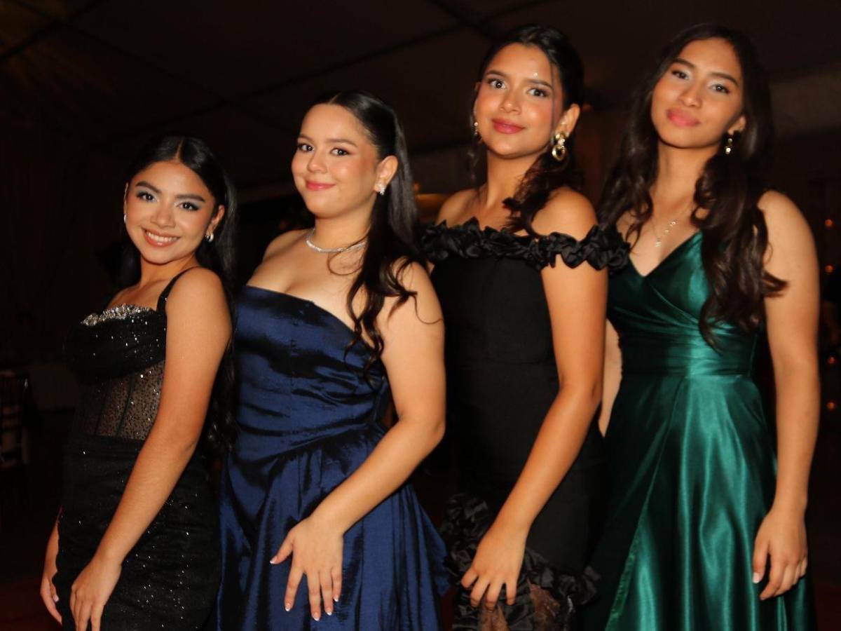 Velada de Acción de Gracias reúne a los Seniors 2026 de Elvel School