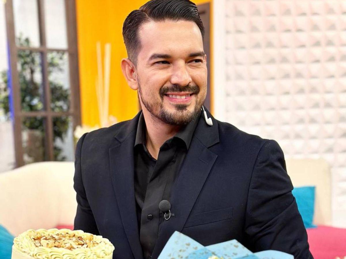 Tras salida de Elton Morazán del canal, otro presentador en la cuerda floja por la misma razón ¿Quién es?