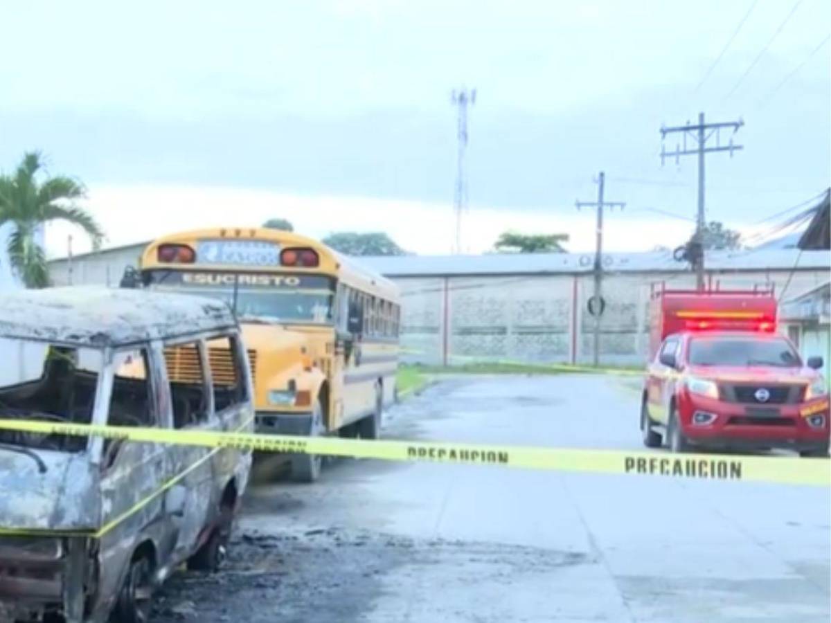 Lo que se sabe del conductor desmembrado y carbonizado dentro de busito en SPS