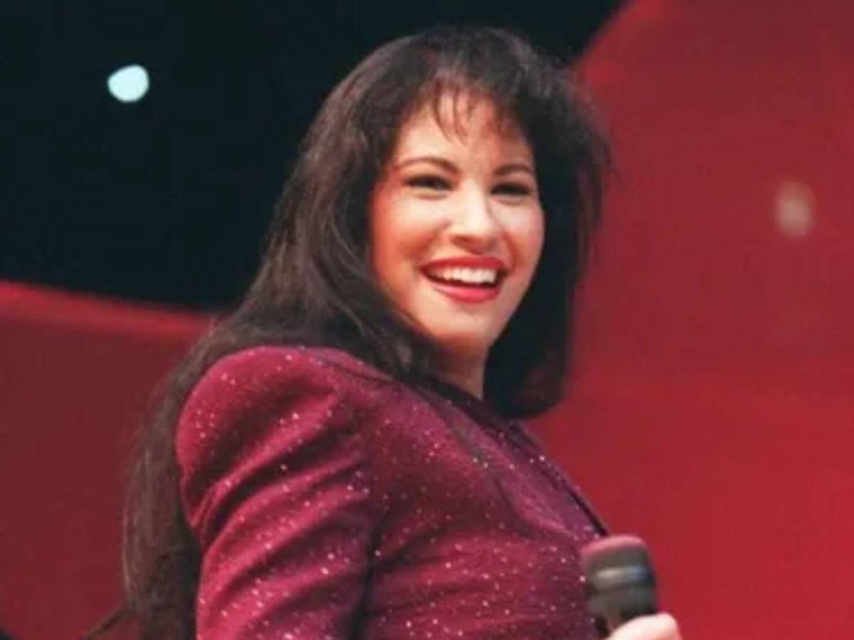 Pelean un millón de dólares por las regalías de Selena: ¿Quiénes son Abraham y Suzette Quintanilla?