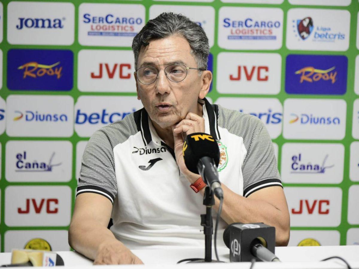 Salomón Nazar tras perder ante Olancho FC: “Estoy con pena con la afición porque merecen mejores resultados”