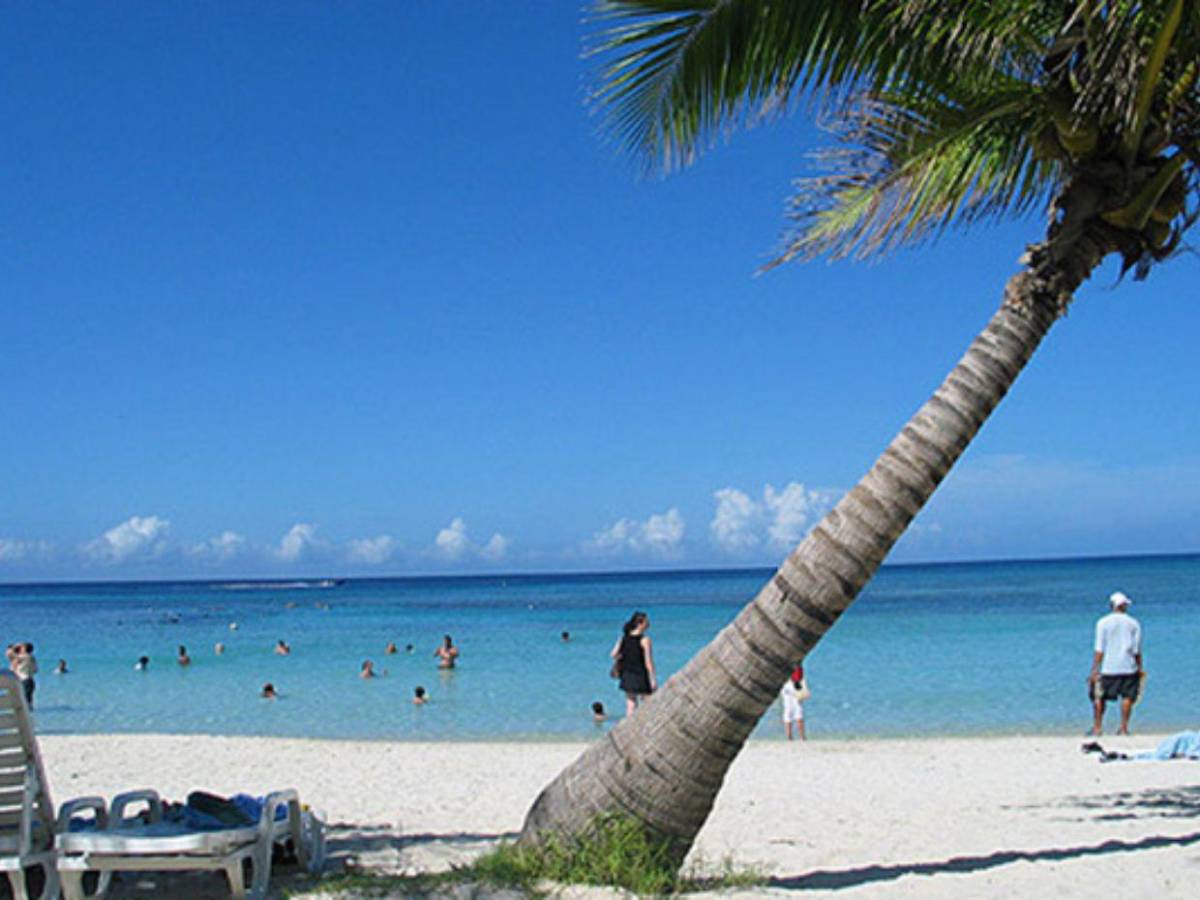 Estas son las playas más visitadas de Honduras durante Semana Santa