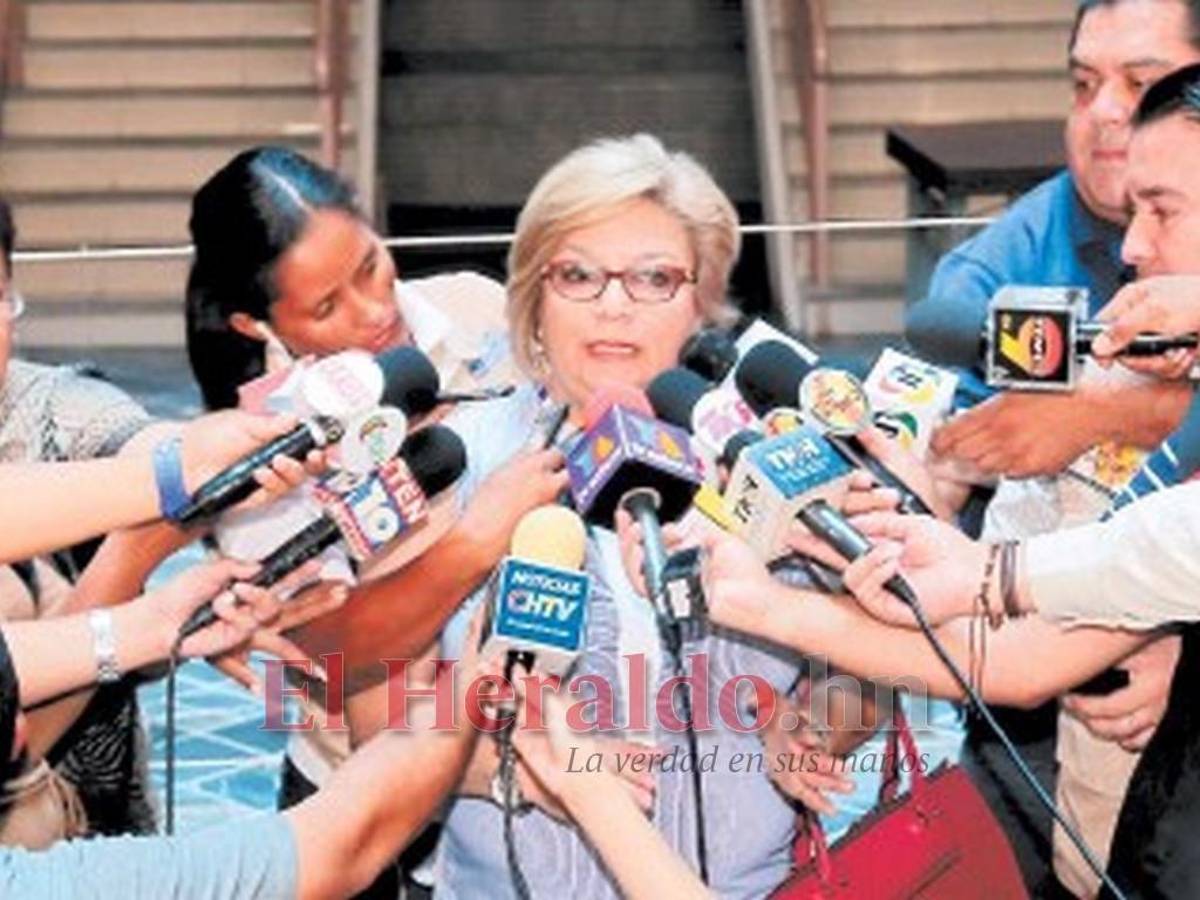 Abogada de JOH asegura tener “pruebas contundentes para acreditar la no extradición”