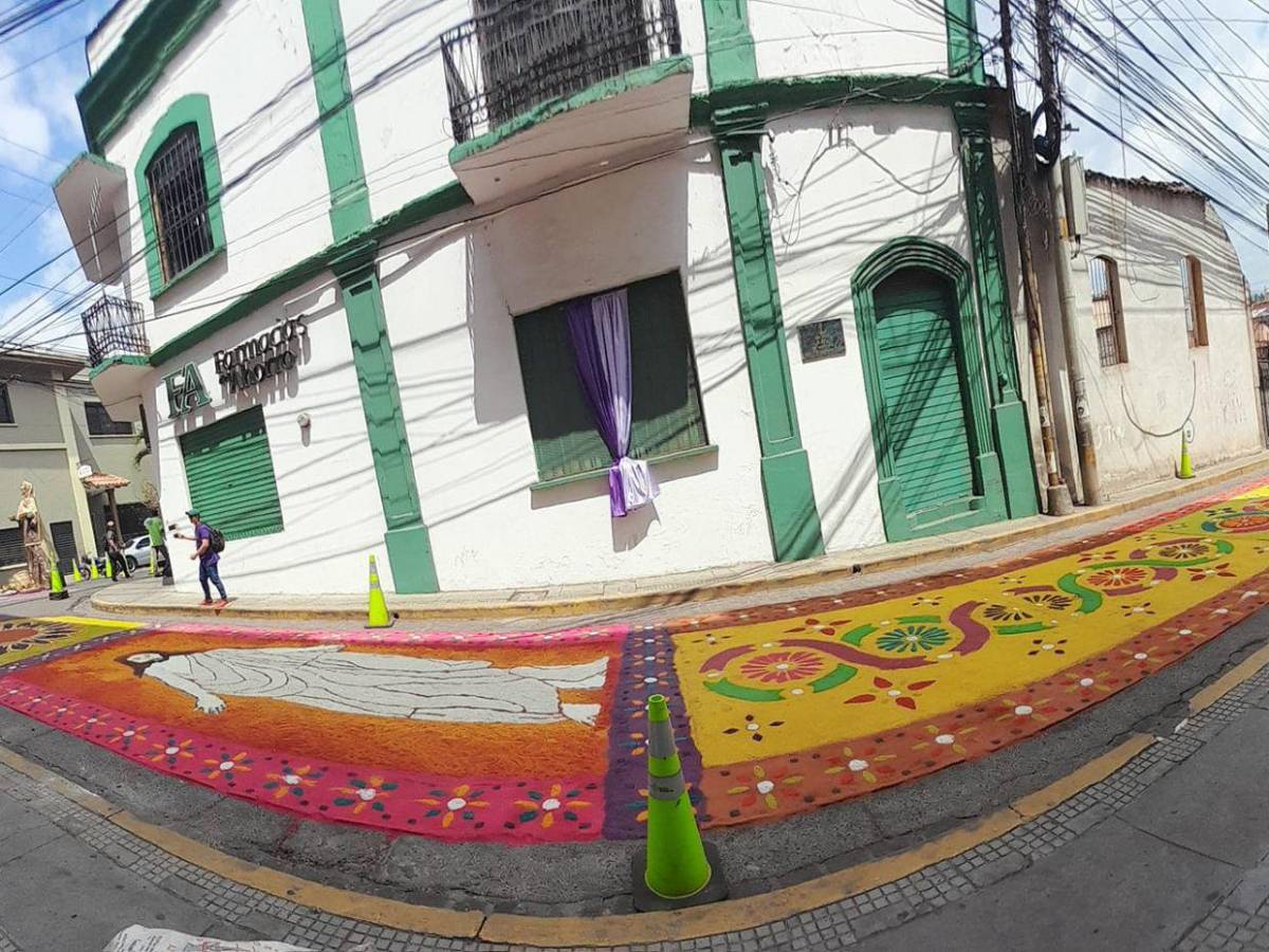 Semana Santa en Honduras: arte, fe y tradición en alfombras de aserrín Semana Santa en Honduras: arte, fe y tradición en alfombras de aserrín