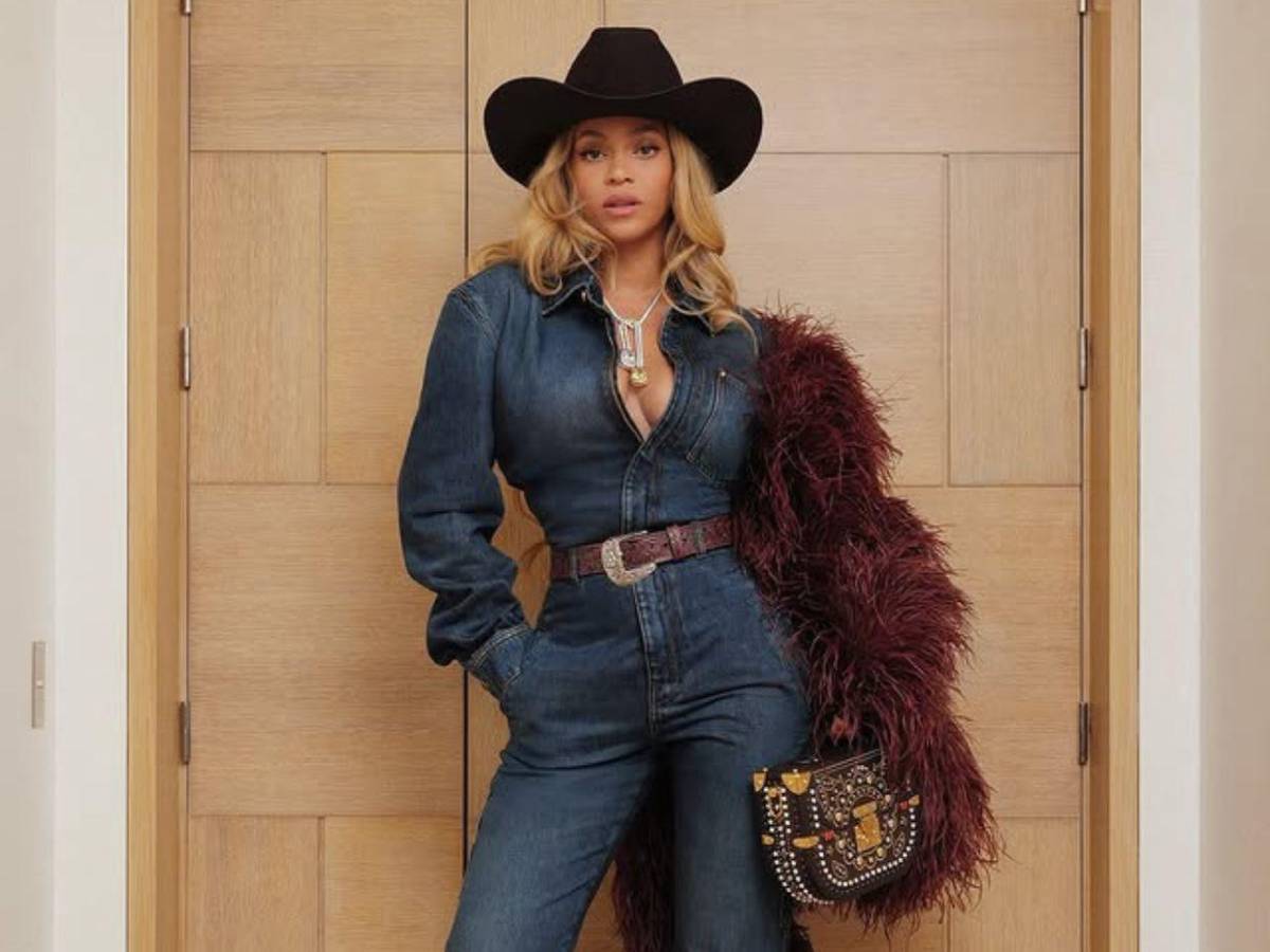 ¿Es Beyoncé un genio artístico o una máquina de marketing?