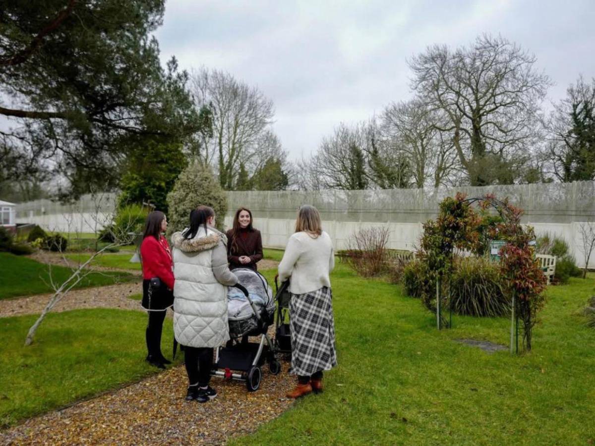 Las 12 fotos con las que William y Kate Middleton despiden el año de su regreso público