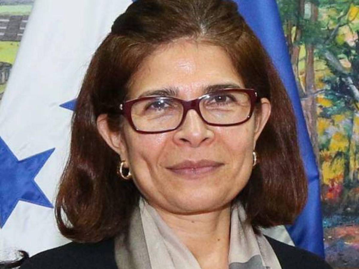 Reclutaban empleados de Casa Presidencial y del IP: así operaba red en caso “Helios”