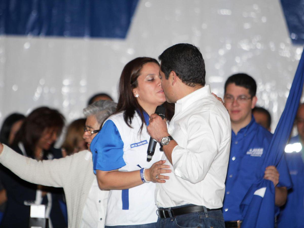 Ana García dice que habló hoy con Juan Orlando Hernández, previo a veredicto