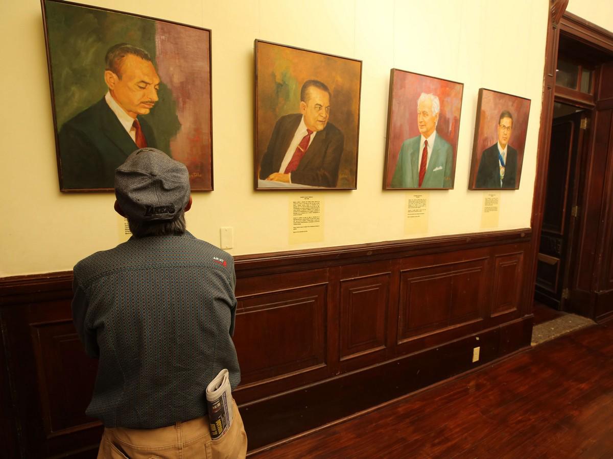 Paseo por la Antigua Casa Presidencial: historia y arte en la capital de Honduras