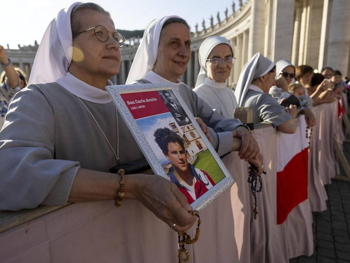 Así fue la canonización de Carlo Acutis y Frassati: ejemplo de fe para la juventud