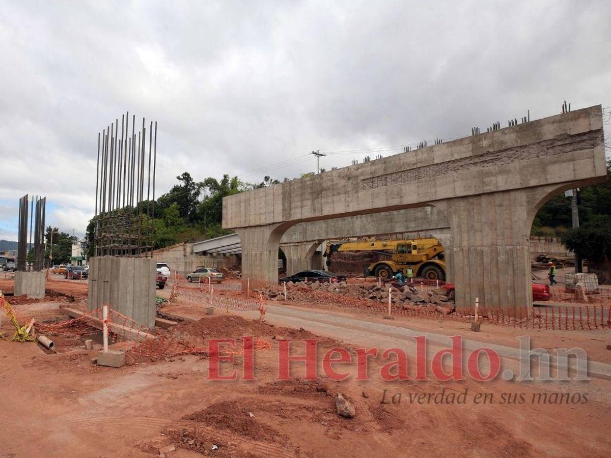 Congreso Nacional recibe los contratos de obras viales heredadas