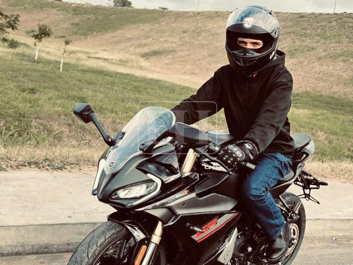 José Cáceres, joven que murió tras impactar contra un tráiler en Zambrano cuando iba con su novia