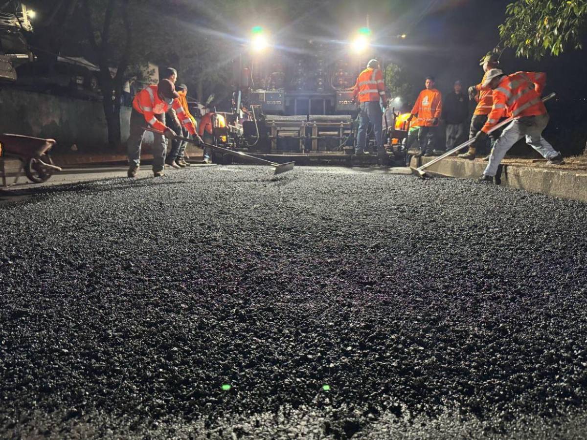 Se agiliza reconstrucción nocturna del Fuerzas Armadas con los “dragones”
