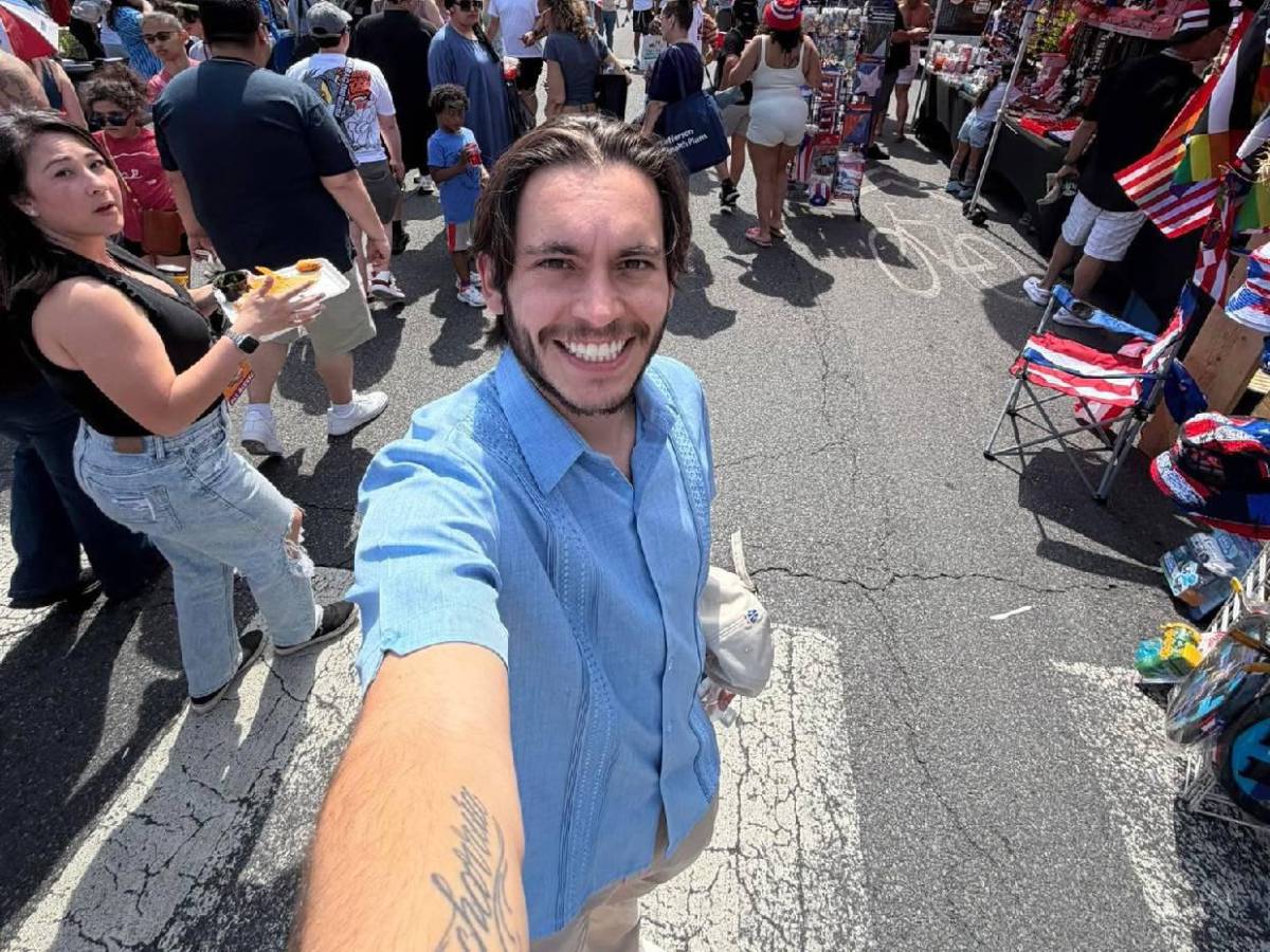 Tiktoker Carlos Eduardo Espina sorprende: La propuesta que hizo en redes para reforzar Victoria