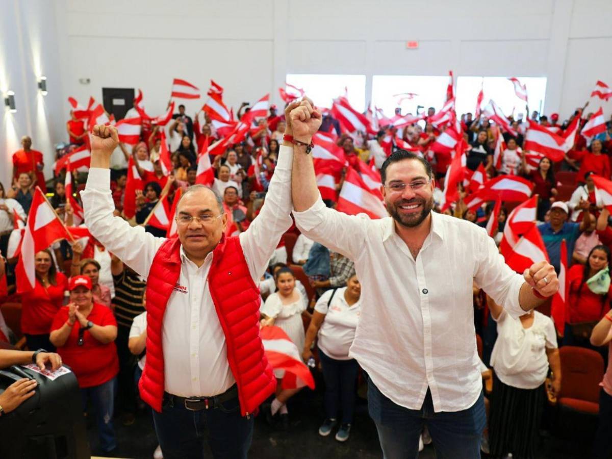 Giras y promesas: precandidatos presidenciales refuerzan campañas previo a elecciones