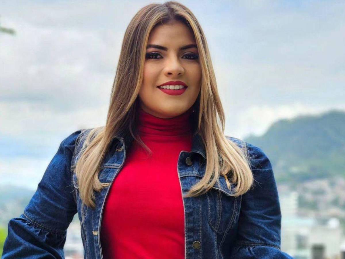 Saraí Espinal reaparece con collarín y moretones tras grave accidente vial