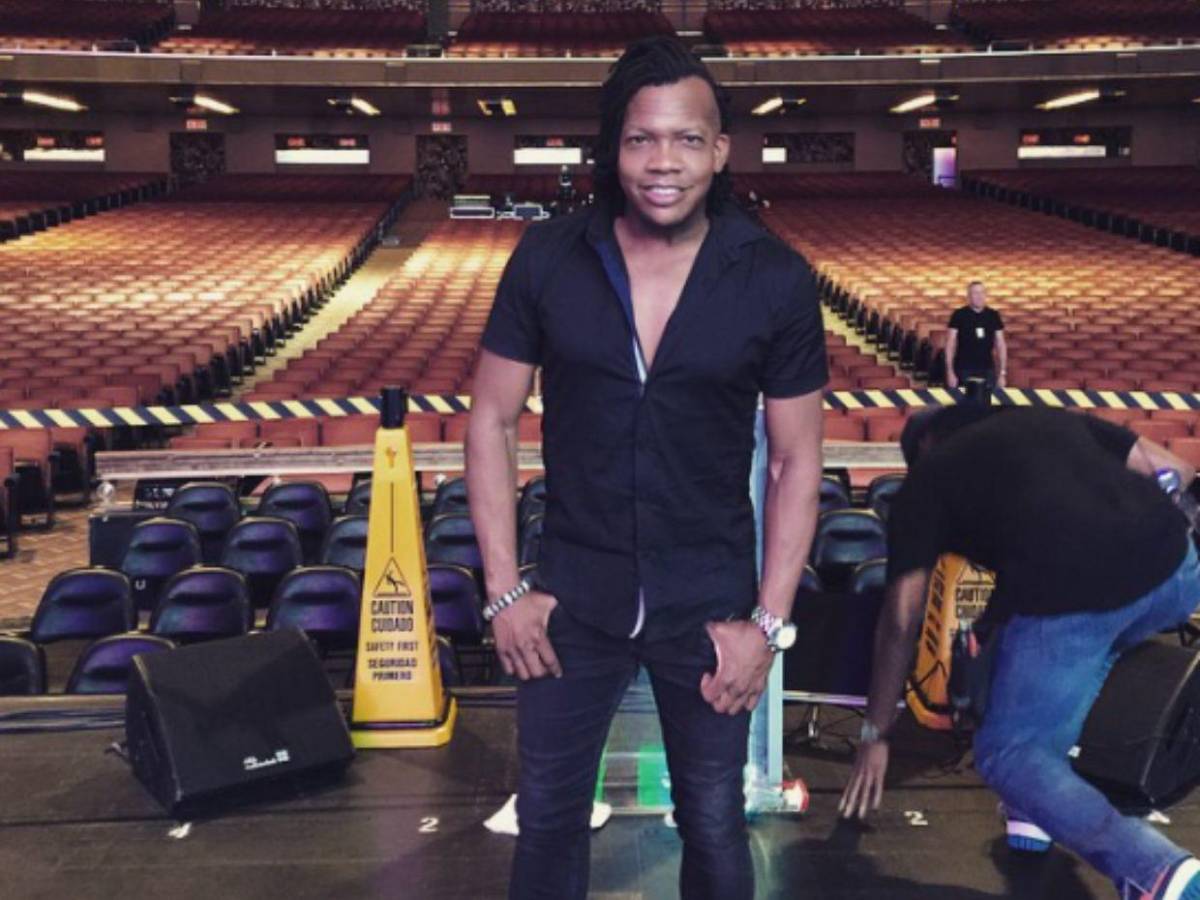 ¿Quién es Michael Tait, el cantante cristiano que admitió doble vida y abusos sexuales?
