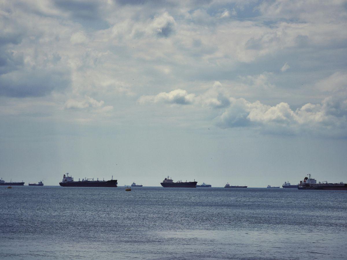 ¿Qué es el estrecho de Ormuz y por qué Donald Trump ha puesto su interés en él?