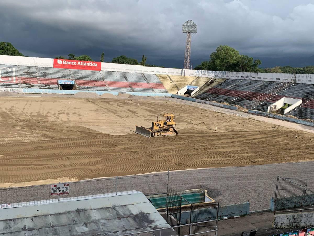 ¿Cuándo lo entregan? Así avanza construcción de nueva cancha del estadio Ceibeño