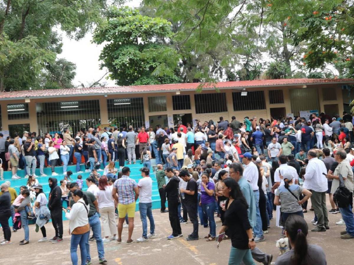 Elecciones en Honduras 2025: Legionario Kervin Arriaga elige a su favorito para presidente