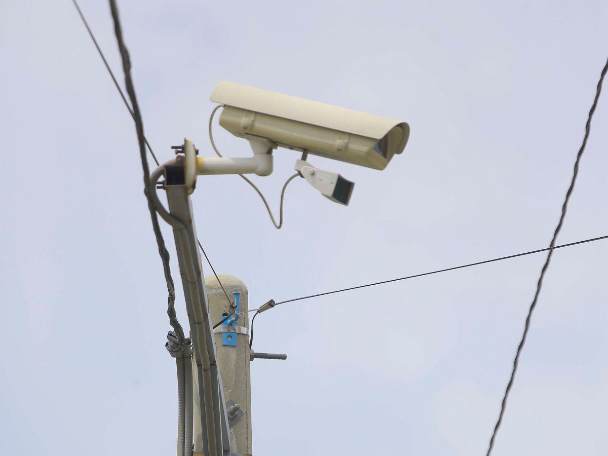 $!Un 70% de las cámaras de vigilancia del 911 están apagadas en Tegucigalpa y San Pedro Sula, mientras en 12 ciudades más todas están “off”.