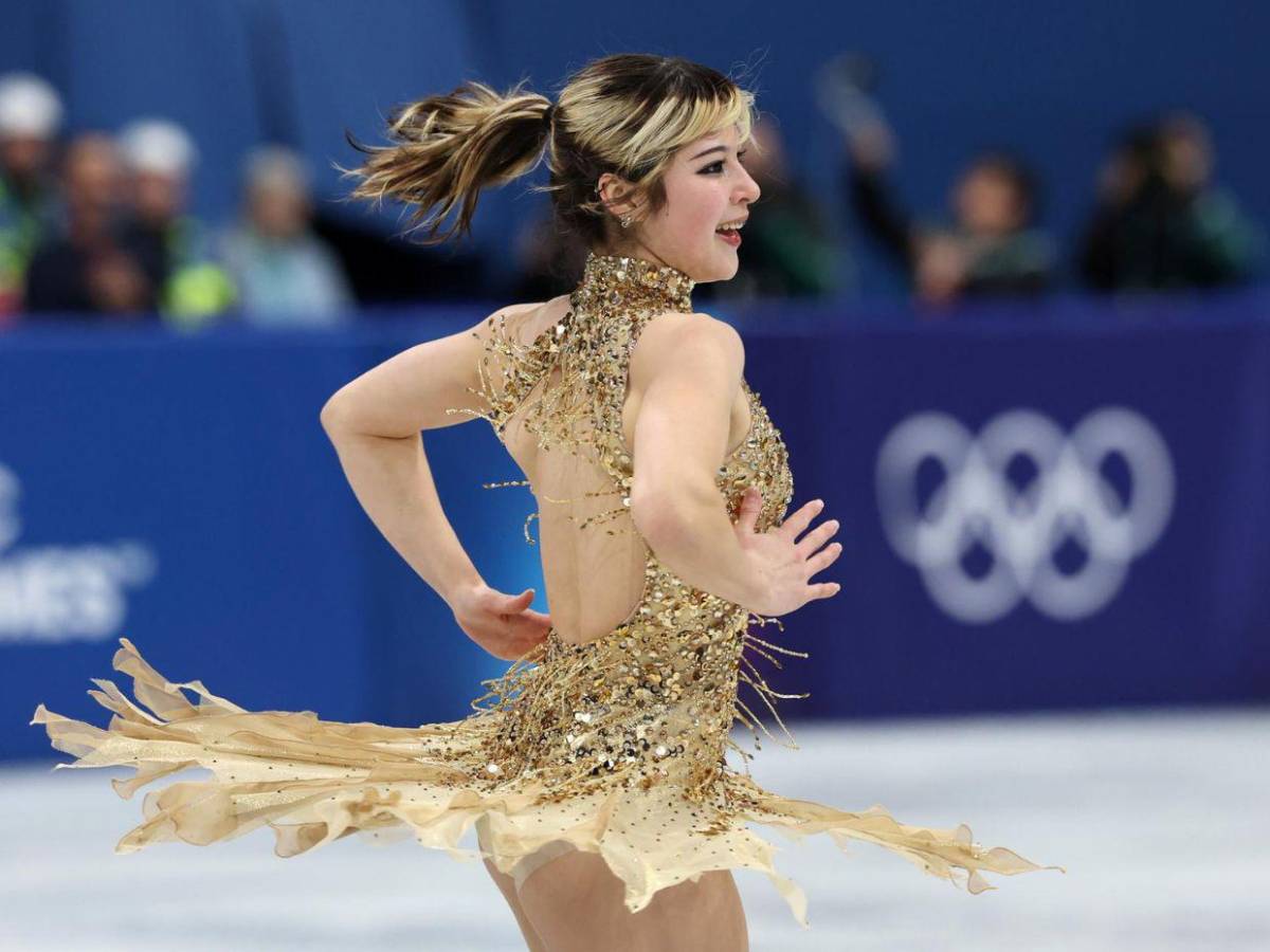 ¿Quién es Alysa Liu, la patinadora que hizo historia en los Juegos Olímpicos para Estados Unidos?