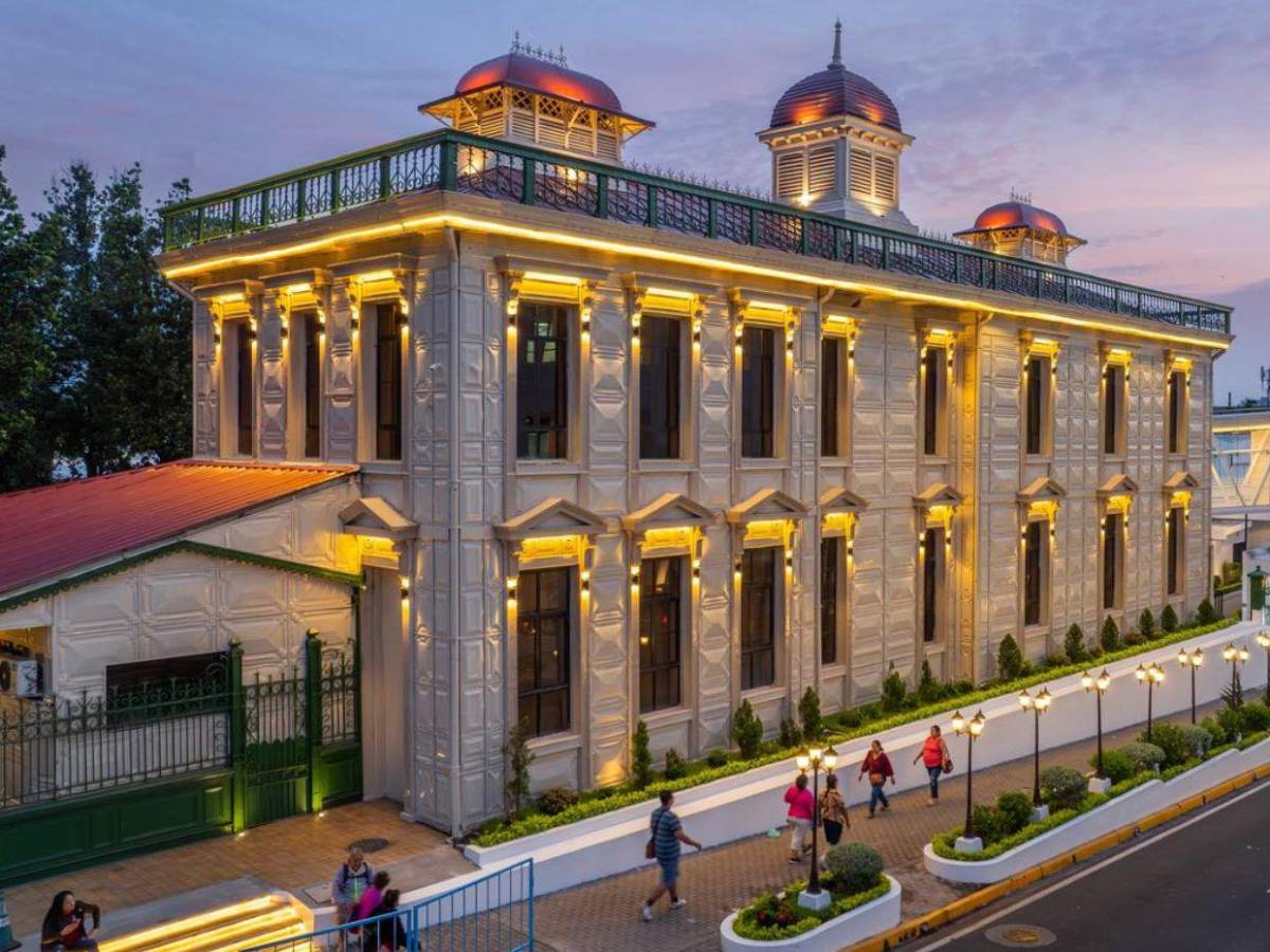 Así es el nuevo y moderno hospital que Nayib Bukele inauguró en El Salvador
