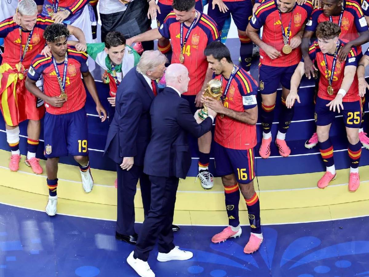 Florentino Pérez da luz verde: Real Madrid busca fichar a campeón del mundo con España