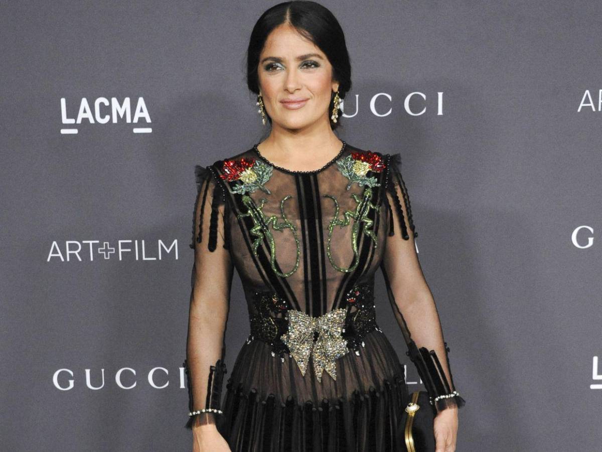 Salma Hayek: De México a Hollywood, una vida entre el cine, la moda y la filantropía