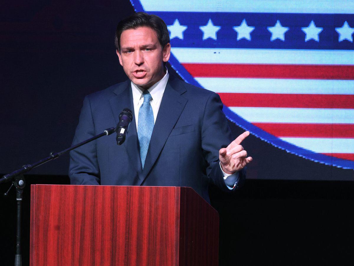 ¿Qué dice la ley antimigrantes de Florida que presentó el gobernador Ron DeSantis?