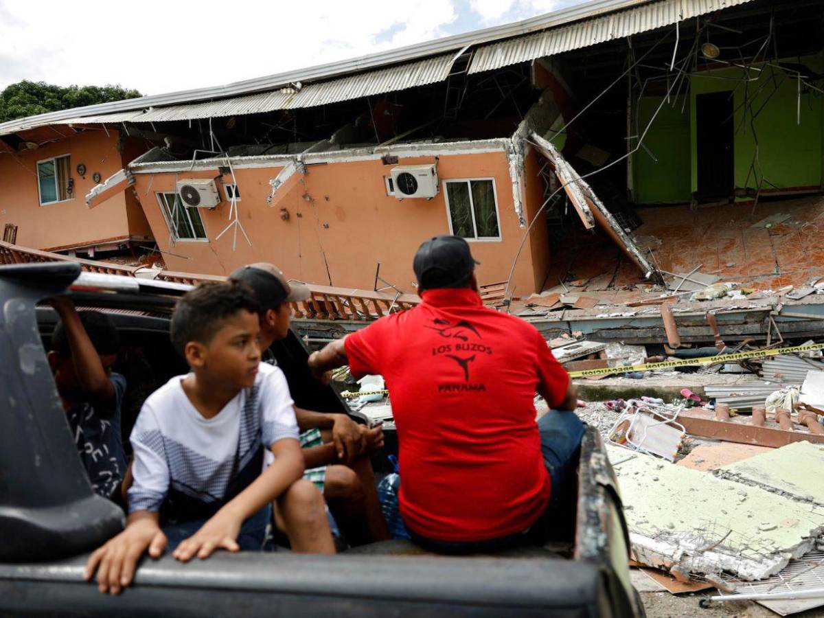 Sin hogar, agua y con miedo: más de 100 réplicas registra Tonosí tras terremoto en Panamá