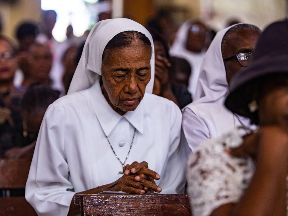 Las 20 imágenes más impactantes del funeral del papa Francisco en Roma Las 20 imágenes más impactantes del funeral del papa Francisco en Roma