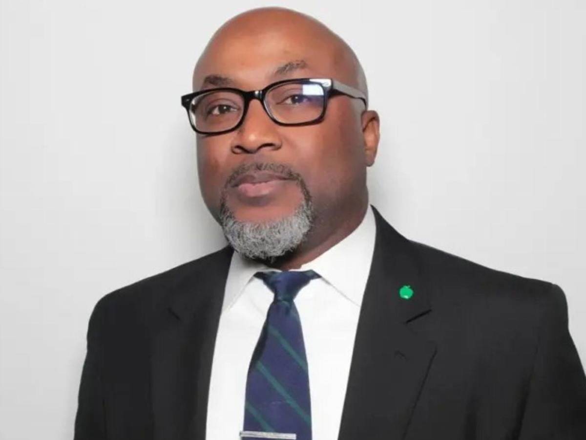 Una ejecutiva, un policía y un agente de seguridad: ¿Quiénes son las víctimas del tiroteo en Nueva York?