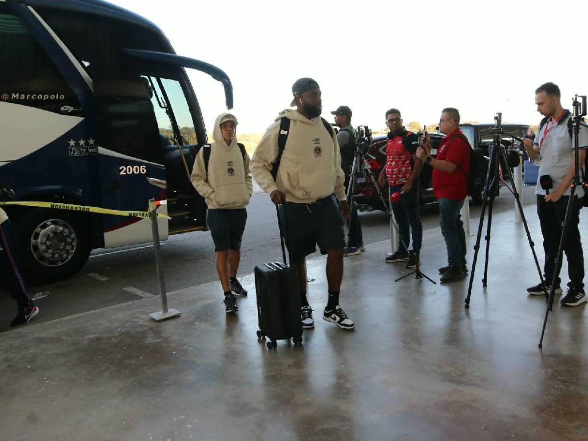 Con sus figuras y un invitado especial: Olimpia viajó a México para enfrentar al América en Concacaf