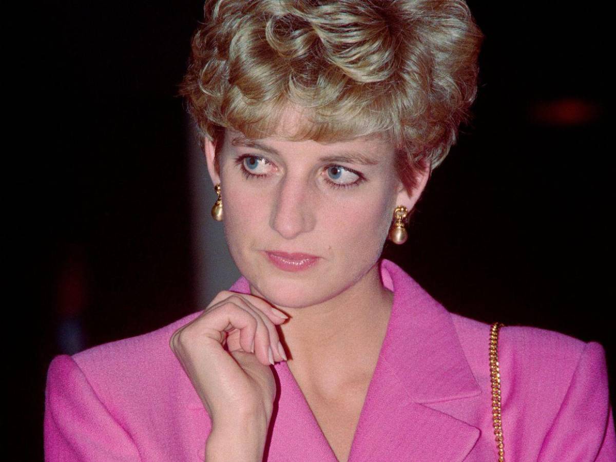 Cartas secretas y traición: mayordomo de Diana revela detalles de su matrimonio con Carlos