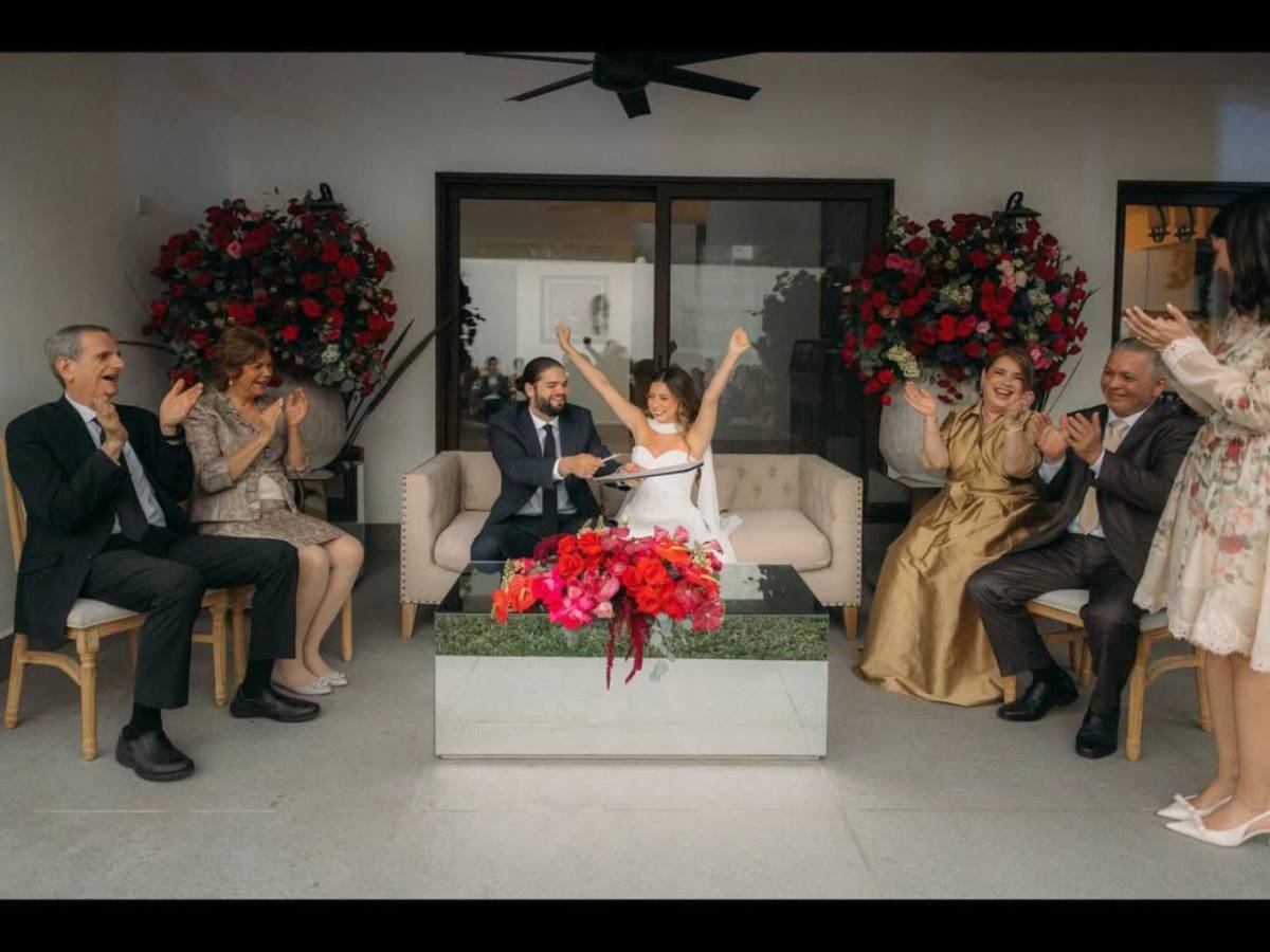 Farid Dieck y Jessica Fernández se casan desatando polémica en redes: Te amo esposa mía