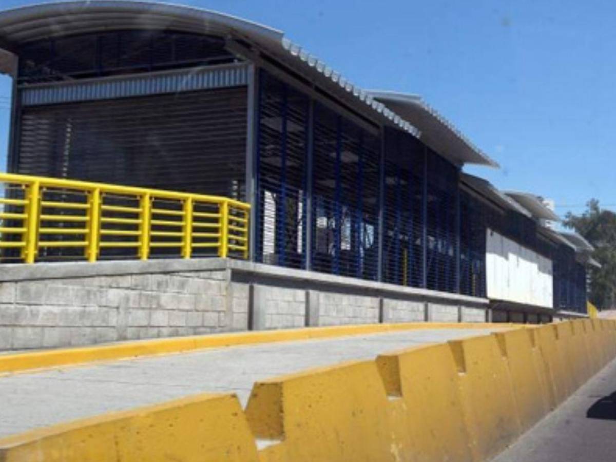 El anuncio de Juan Diego Zelaya con el Trans-450: ¿Ricardo Álvarez manejará un bus?