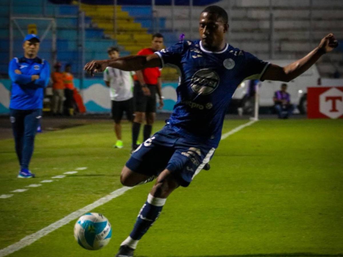 Javier López quiere liquidar a Espinel: El 11 titular de Motagua para el clásico ante Olimpia