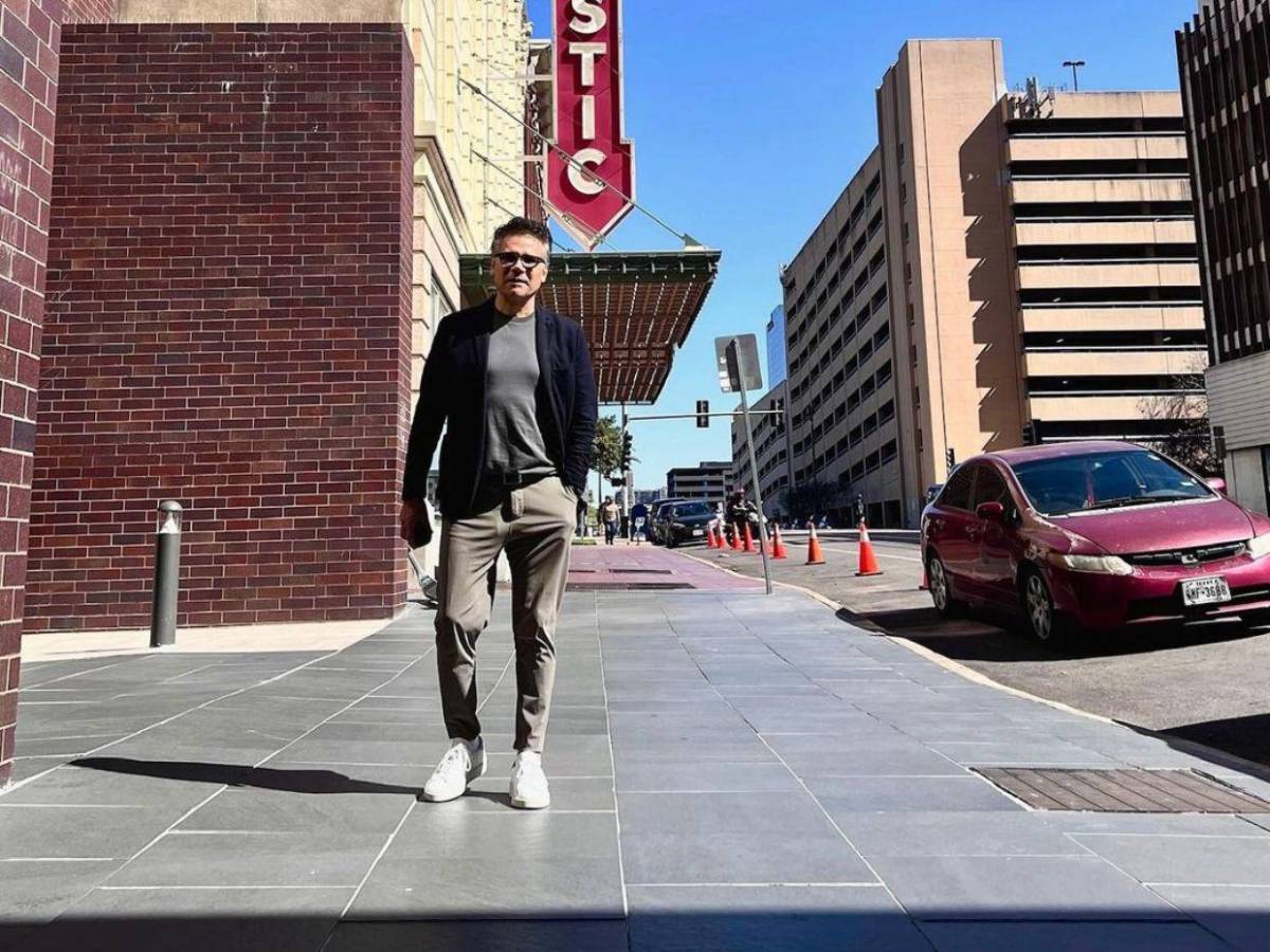 Jesús Adrián Romero y su dilema espiritual: ¿Se convirtió al catolicismo? Jesús Adrián Romero y su dilema espiritual: ¿Se convirtió al catolicismo?