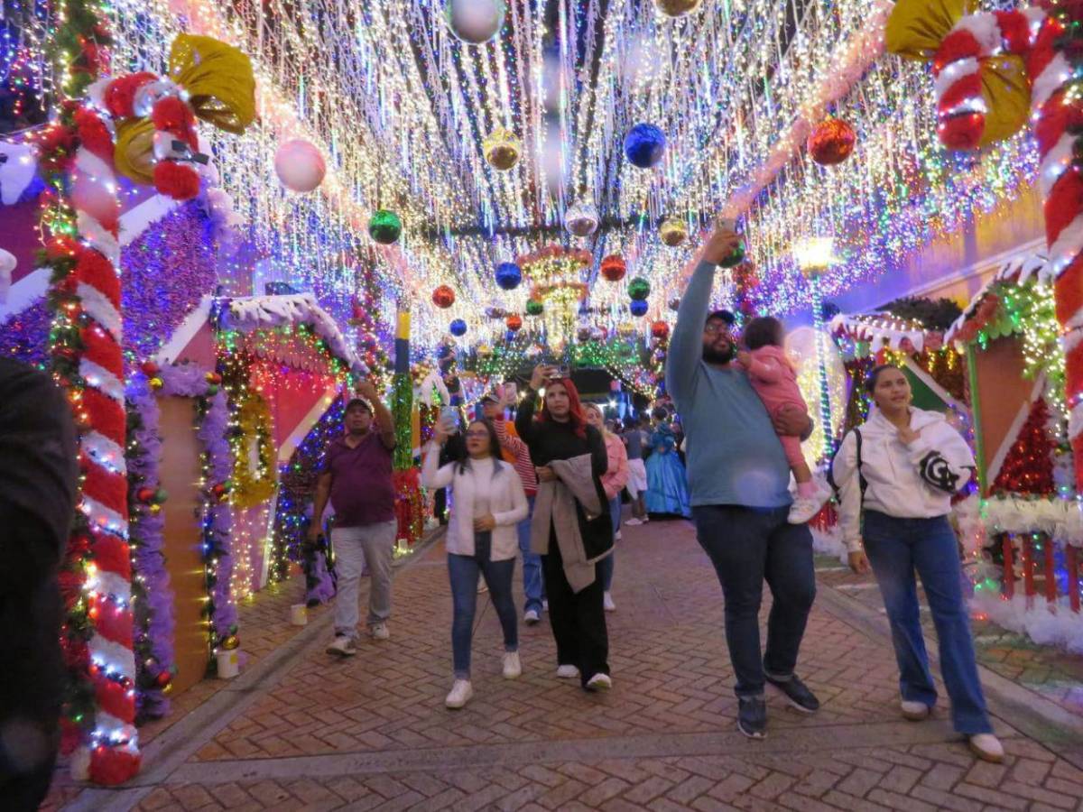 Luces, tradición y magia: Comayagua ya está en modo navideño