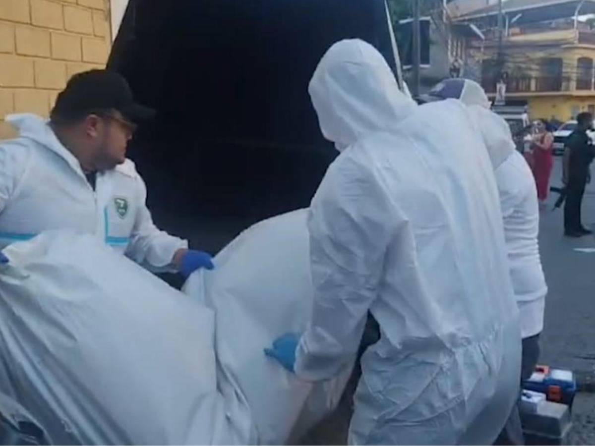 La habrían asfixiado con un cargador y sospechan de su pareja: caso de Cinthia, joven asesinada en La Sosa