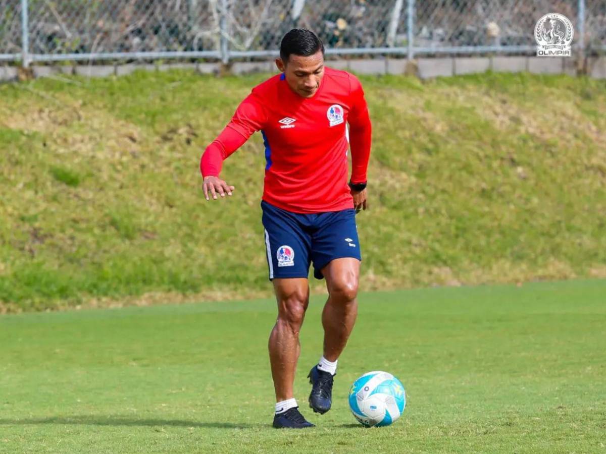 Fichajes: Deybi Flores interesa en Argentina y Dereck Moncada al Barcelona SC, futuro de Alberth Elis