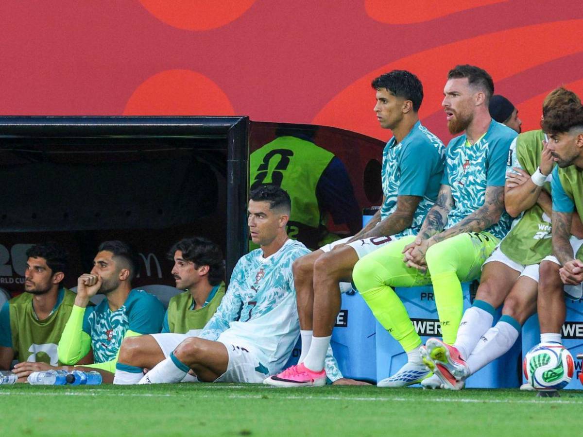 Bronca de Cristiano al salir, VAR protagonista y milagro de Portugal ante Croacia