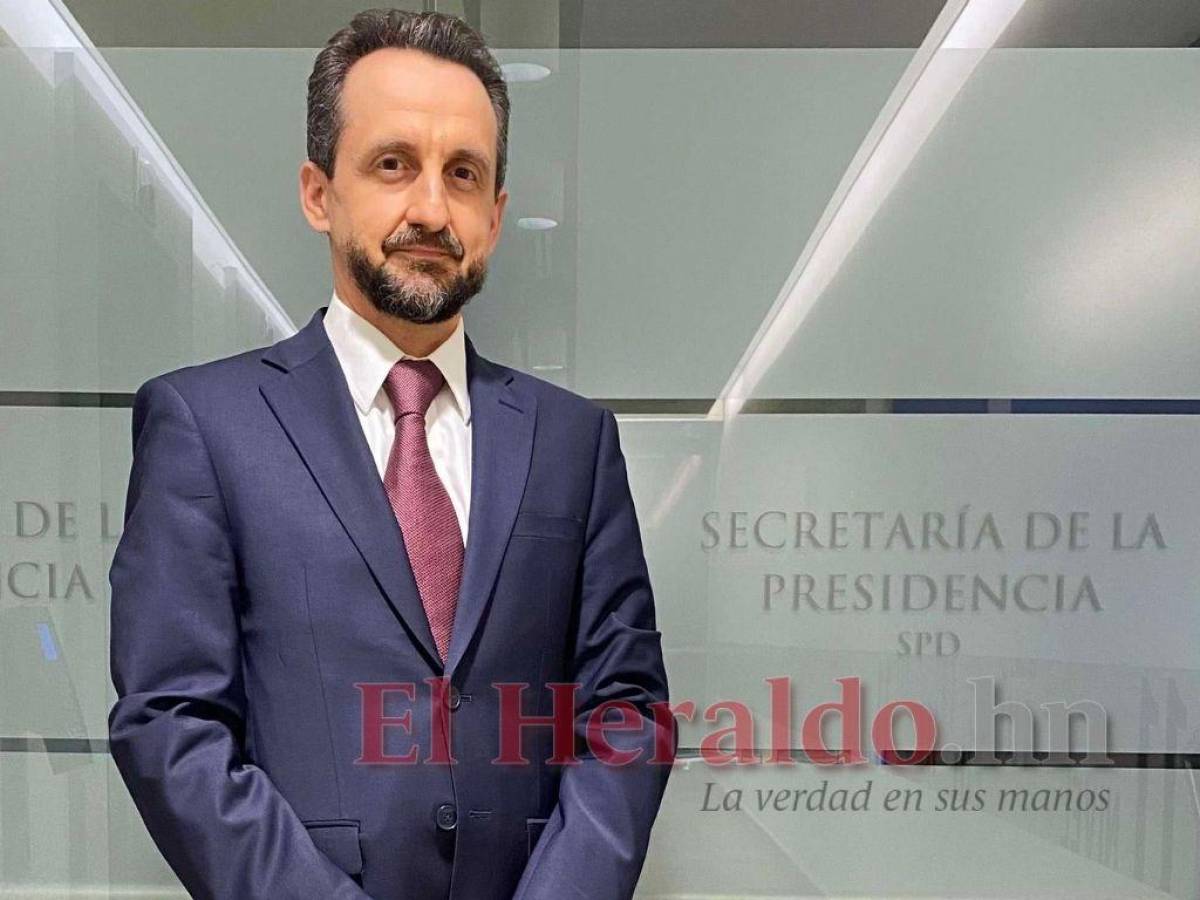 Rodolfo Pastor: ‘El Poder Ejecutivo sí asumirá la rebaja de salarios de altos funcionarios’