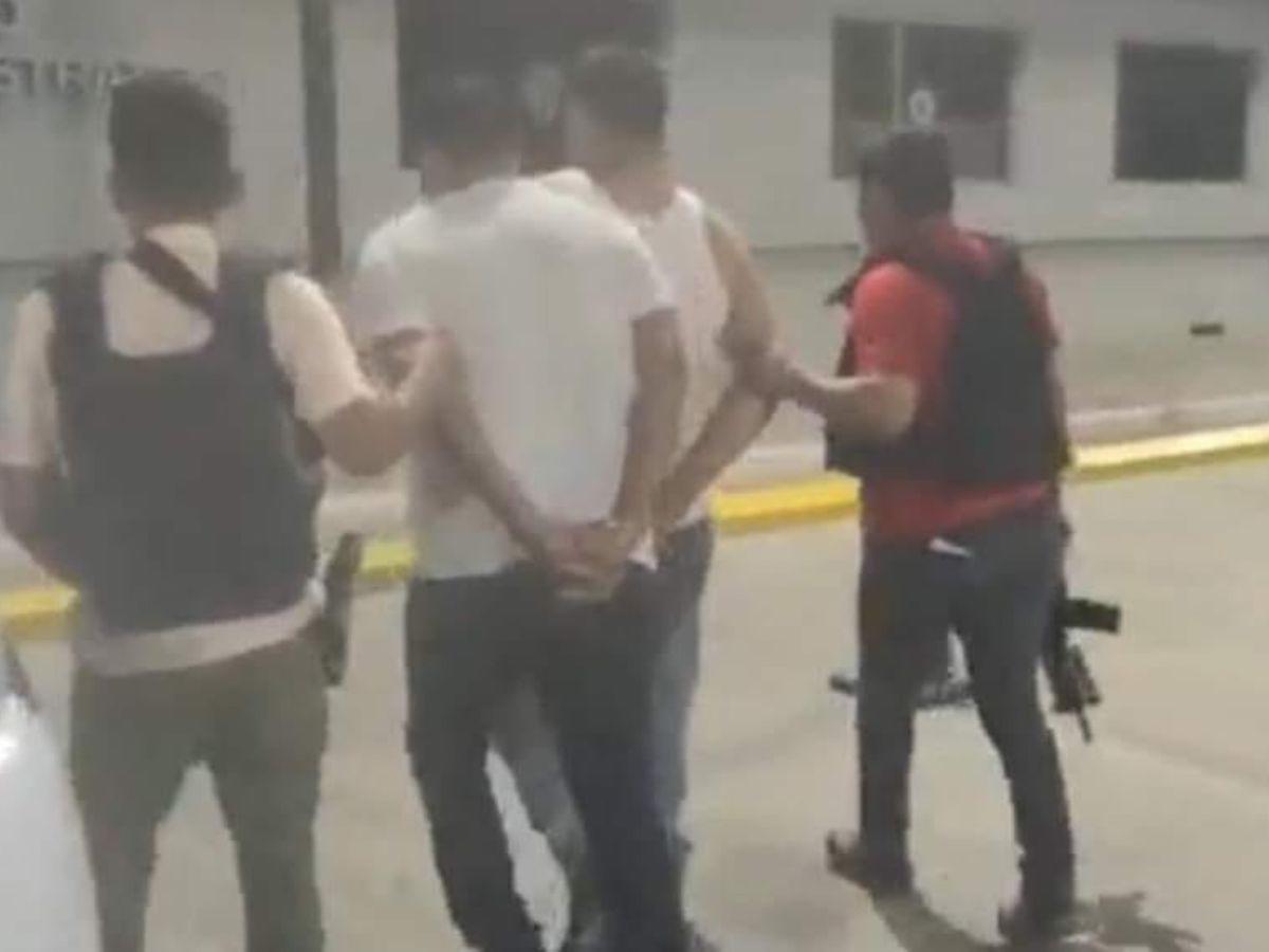 Capturan a dos sospechosos por presunto asalto afuera de la casa de la diputada Silvia Ayala